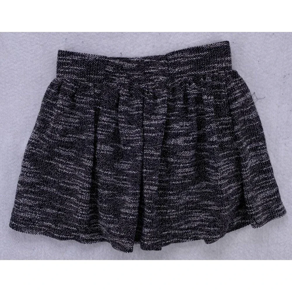 FREE PEOPLE Skirt Womens XS Black White Knit Tweed Pleated Mini Flare Pull On